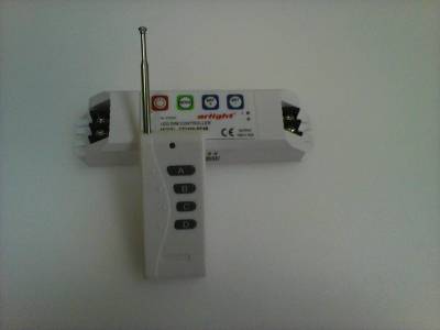 Диммер CT110A-RF4B-COLOR (12/24V, 180/360W, RF-пульт)